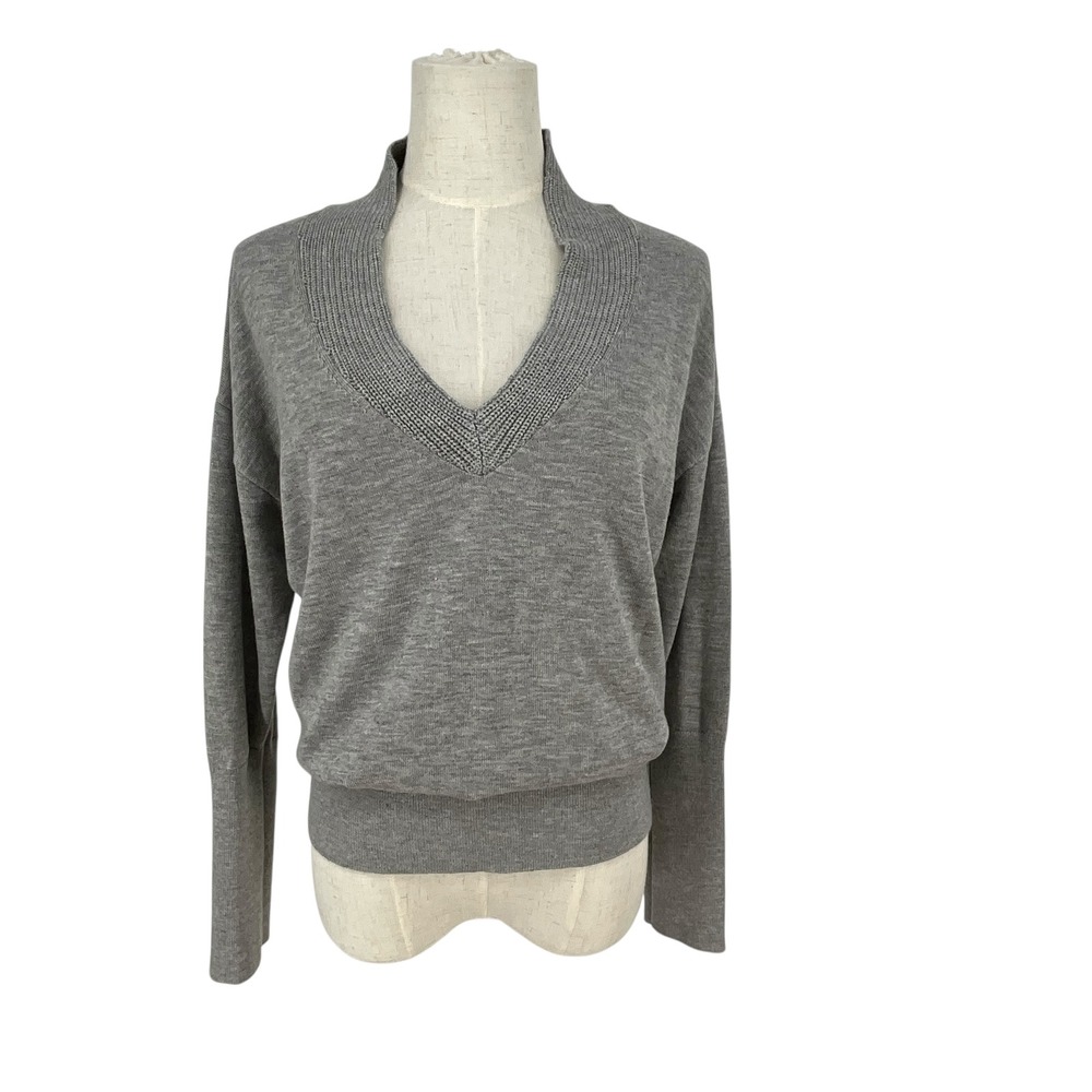 White House Black Market Gray V Neck‎ Long Sleeve Sweater Women Size S